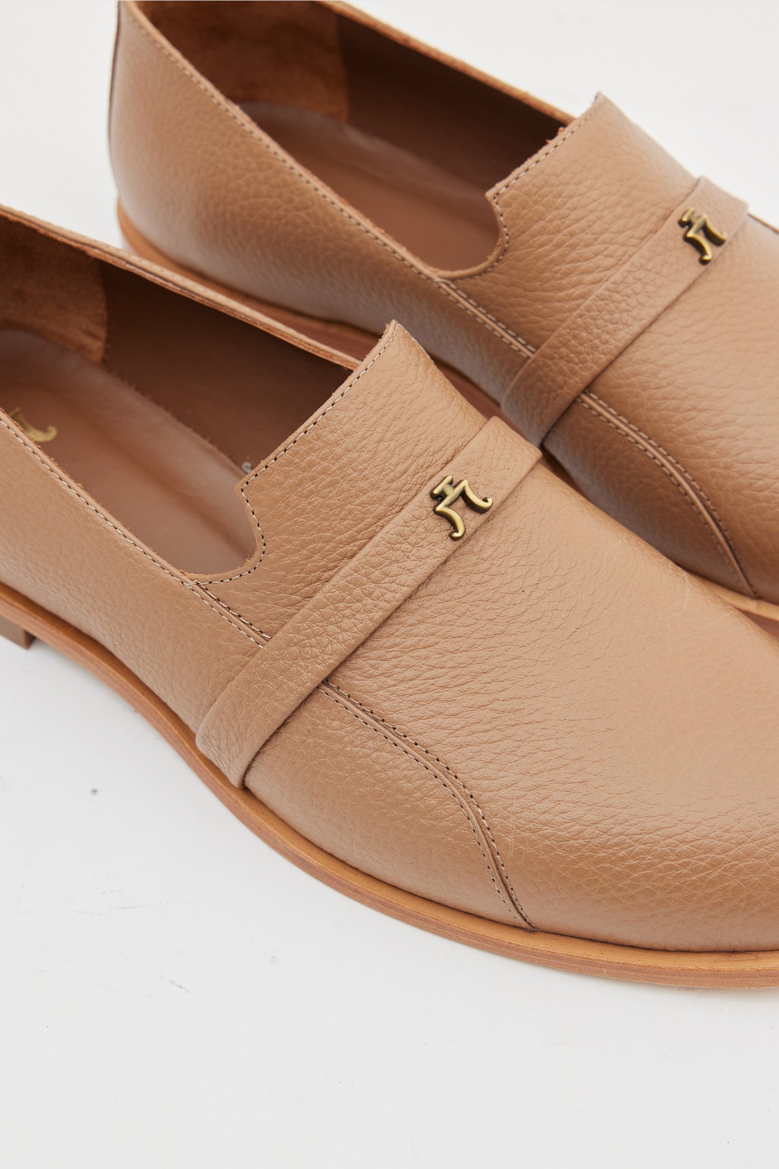 Janik Loafer - Tobacco